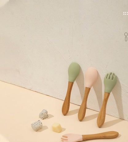 Set de bol en silicone pour bébé et vaisselle bébé